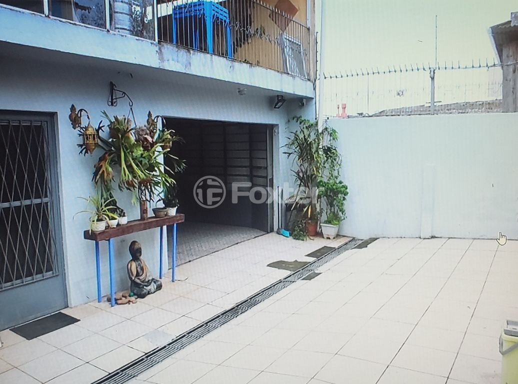 casa sobrado para comprar em Leomar Rodrigues Vieira, 115 - foto 22