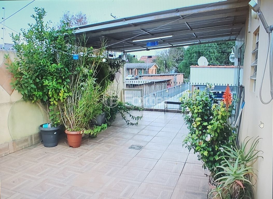 casa sobrado para comprar em Leomar Rodrigues Vieira, 115 - foto 24