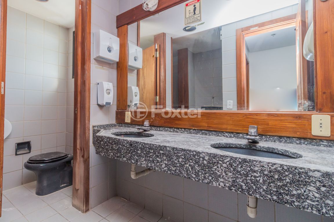 consultorio sala conjunto para comprar em JULIO DE CASTILHOS, 132 - foto 54