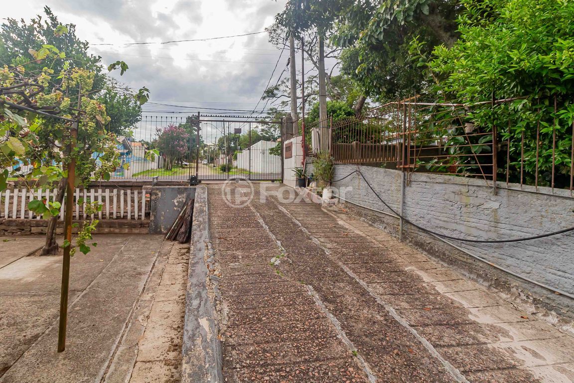 casa sobrado para comprar em Nilo Ruschel, 777 - foto 58