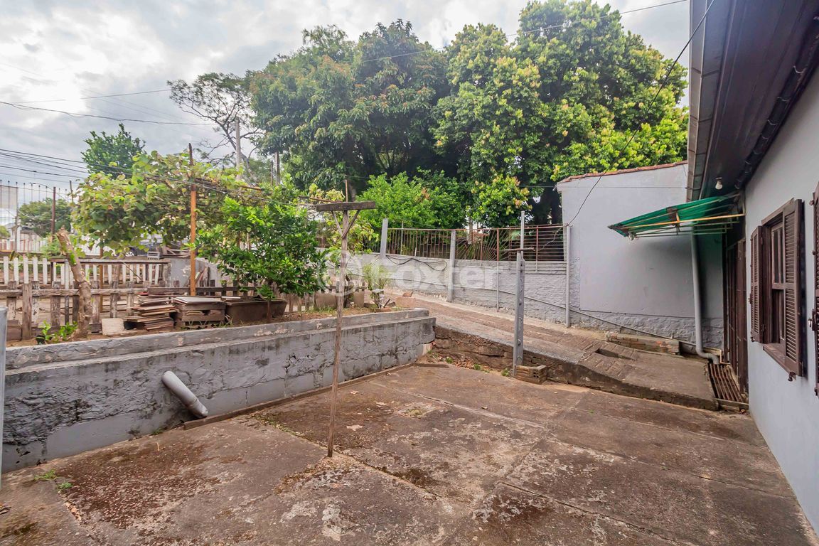 casa sobrado para comprar em Nilo Ruschel, 777 - foto 55