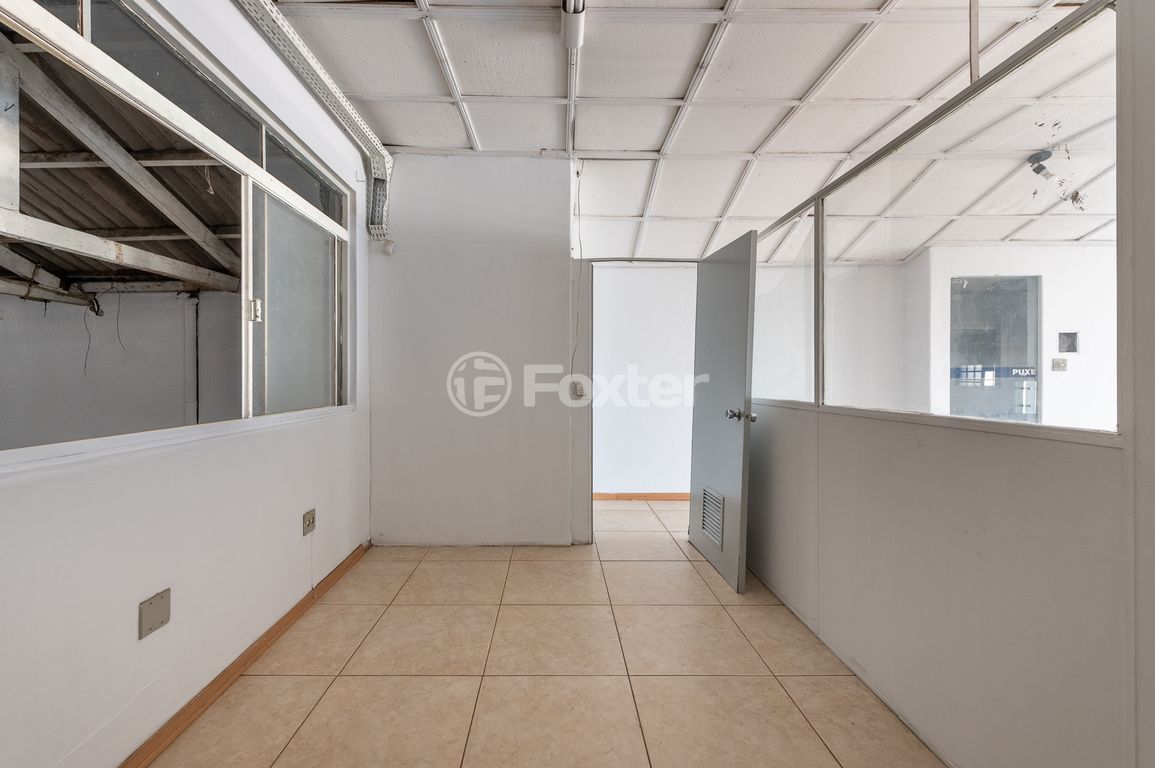 galpao deposito pavilhao para comprar em Santos Dumont, 1186 - foto 10