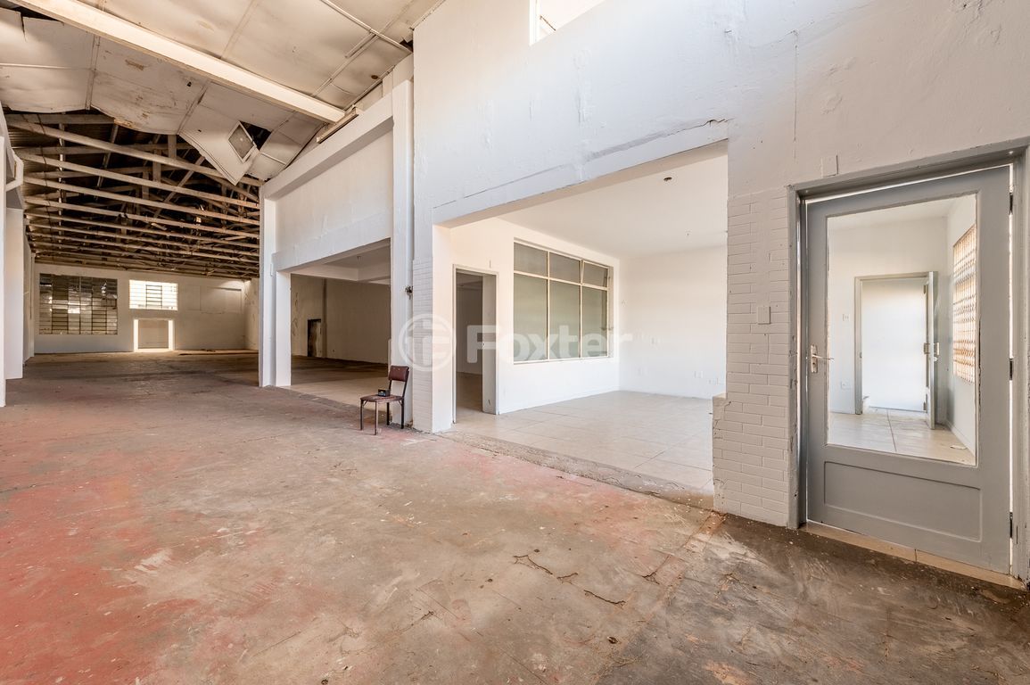 galpao deposito pavilhao para comprar em Santos Dumont, 1186 - foto 18