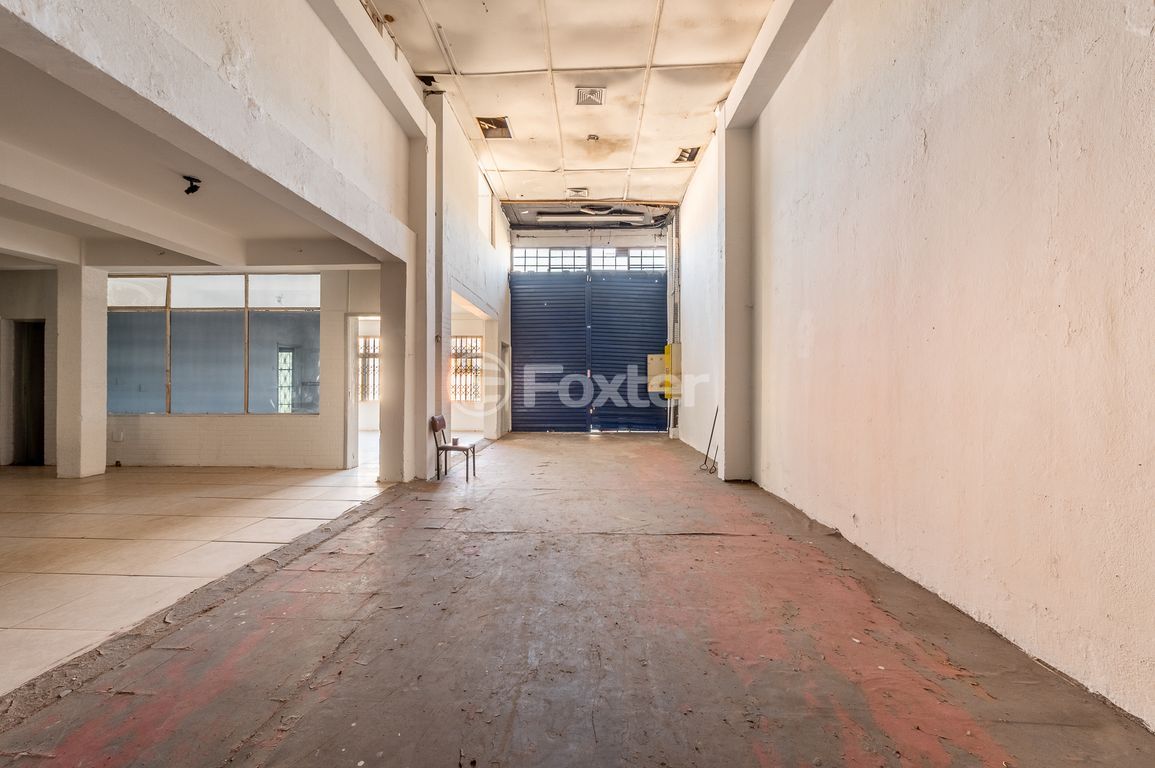 galpao deposito pavilhao para comprar em Santos Dumont, 1186 - foto 19