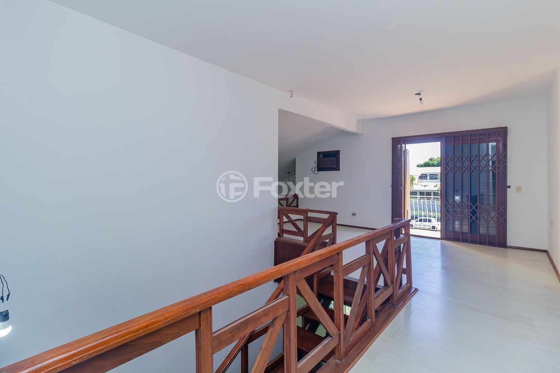 casa sobrado para comprar em Oswaldo Gonçalves Cruz, 439 - foto 12