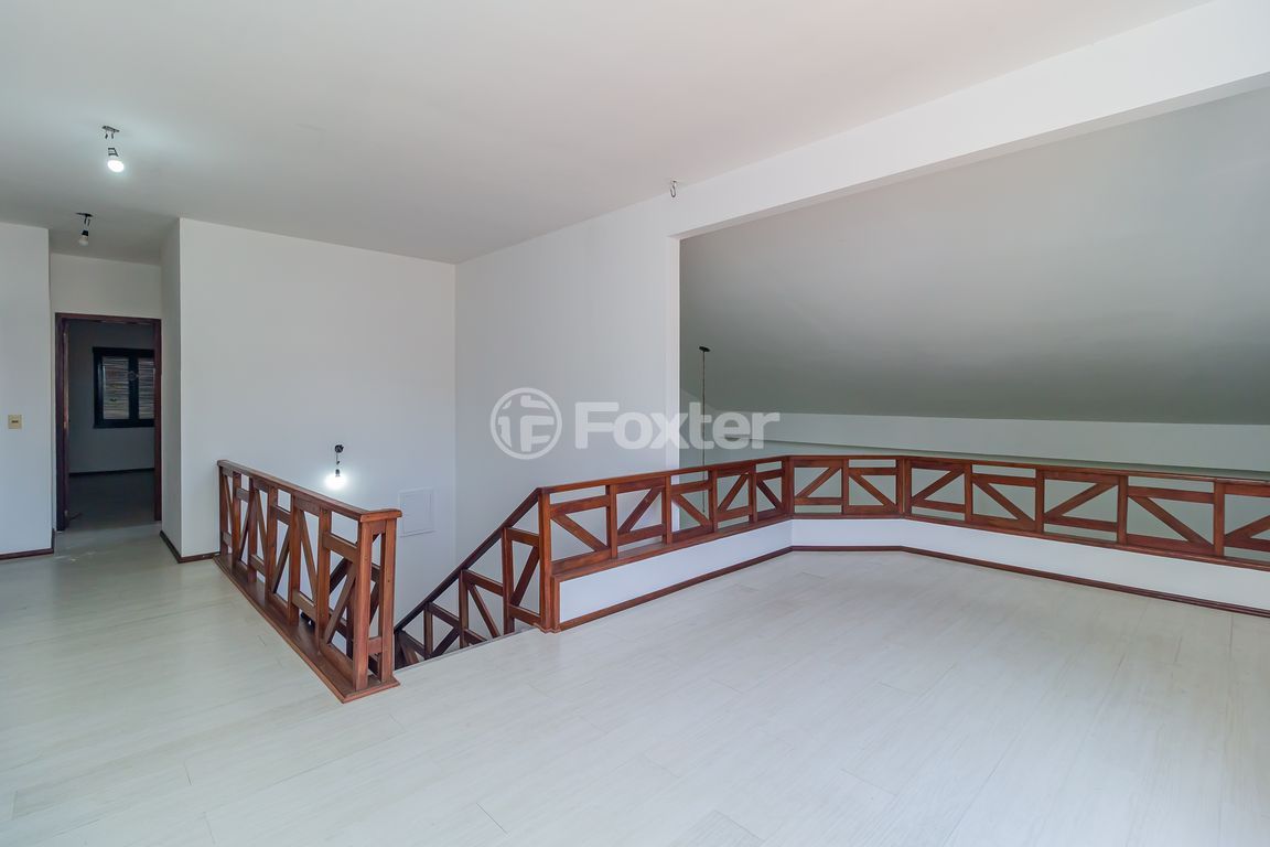 casa sobrado para comprar em Oswaldo Gonçalves Cruz, 439 - foto 17