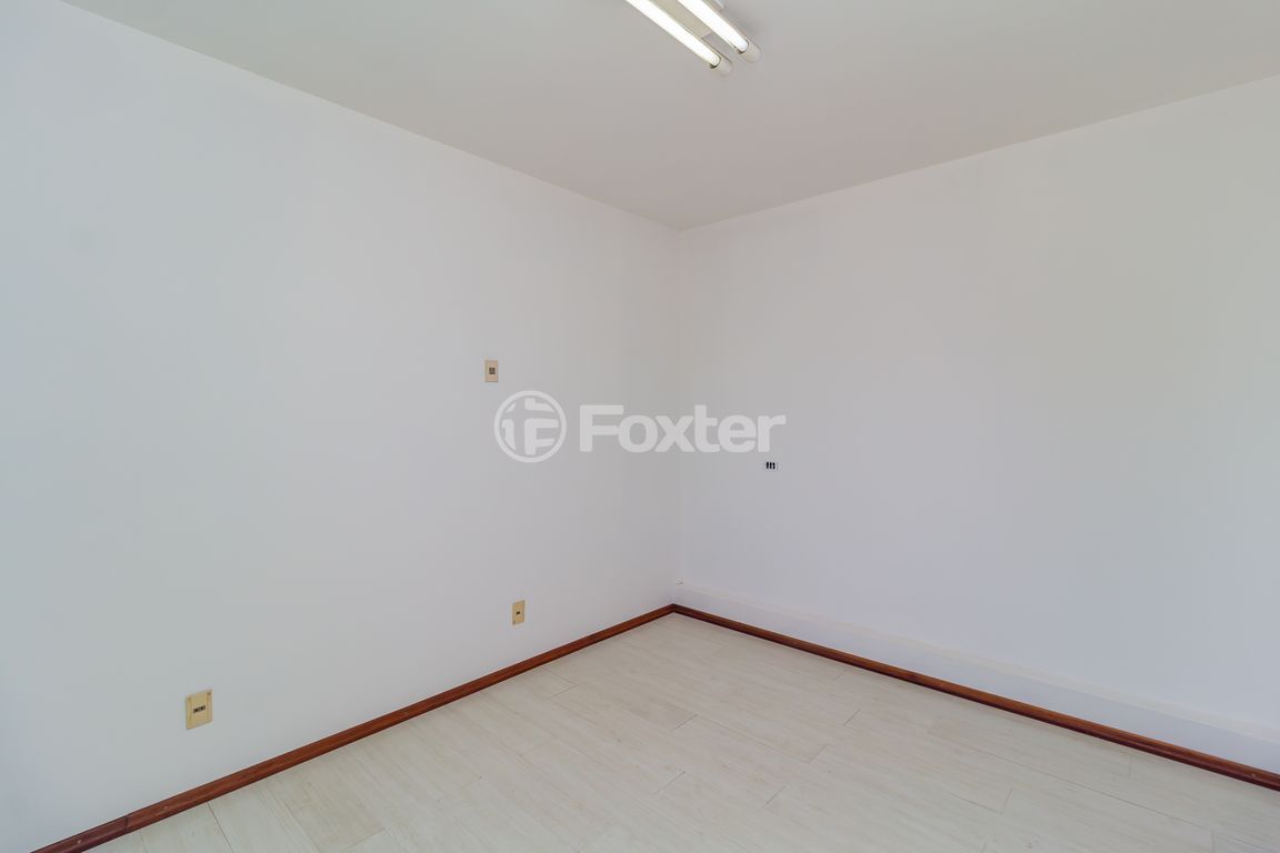casa sobrado para comprar em Oswaldo Gonçalves Cruz, 439 - foto 24