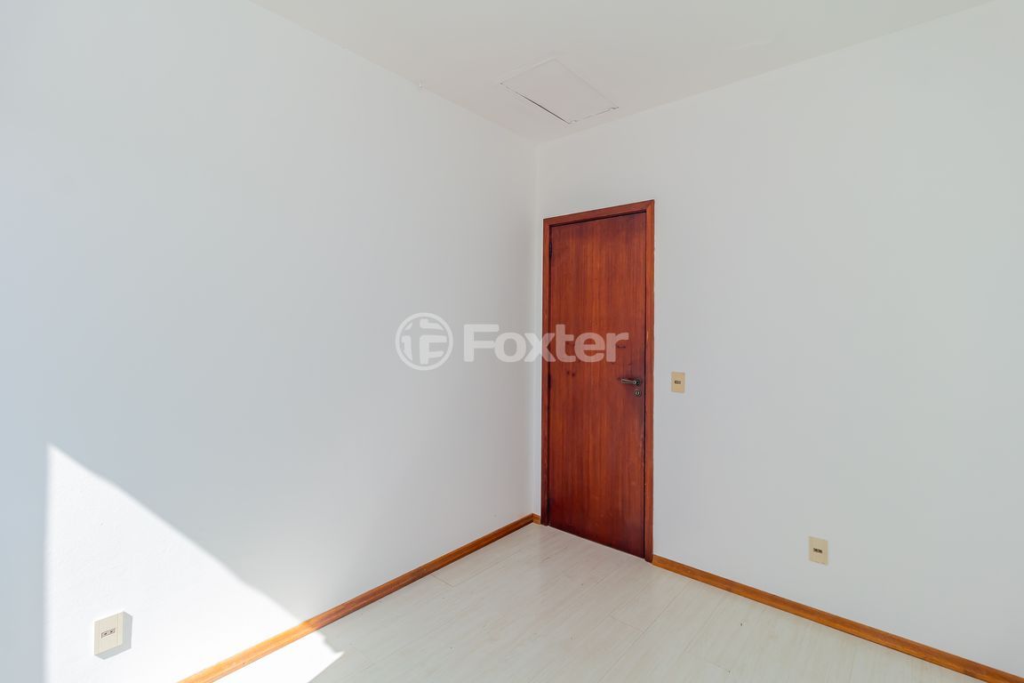 casa sobrado para comprar em Oswaldo Gonçalves Cruz, 439 - foto 30