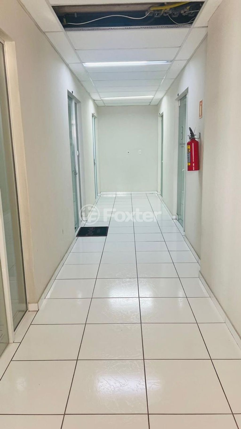 consultorio sala conjunto para comprar em Prefeito Ary Tubbs, 590 - foto 9