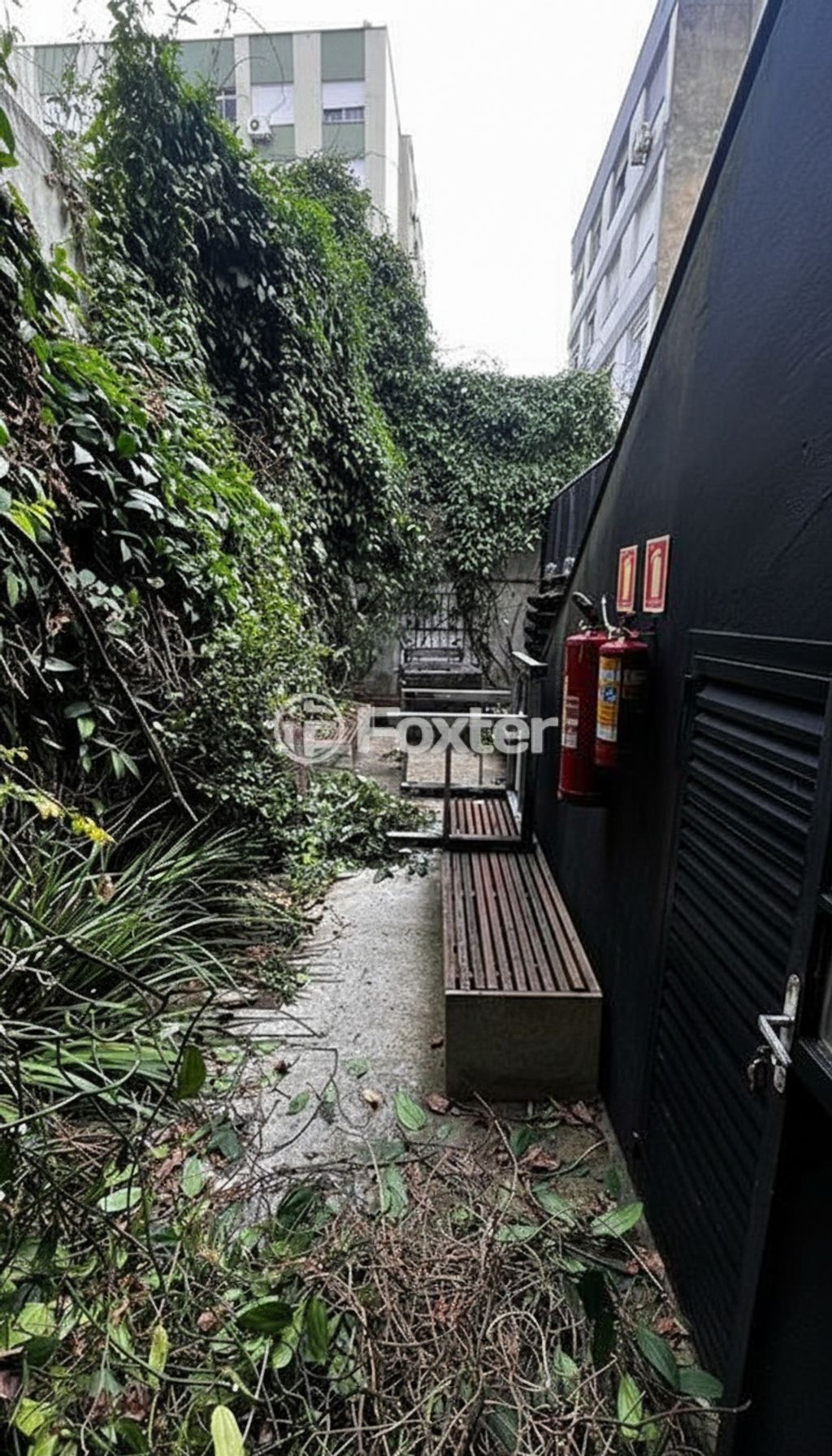 loja ponto comercial para comprar em General Portinho, 245 - foto 13