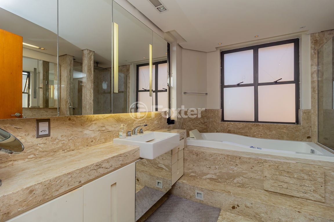 Cobertura para comprar em Santo Inácio, 464 - foto 38