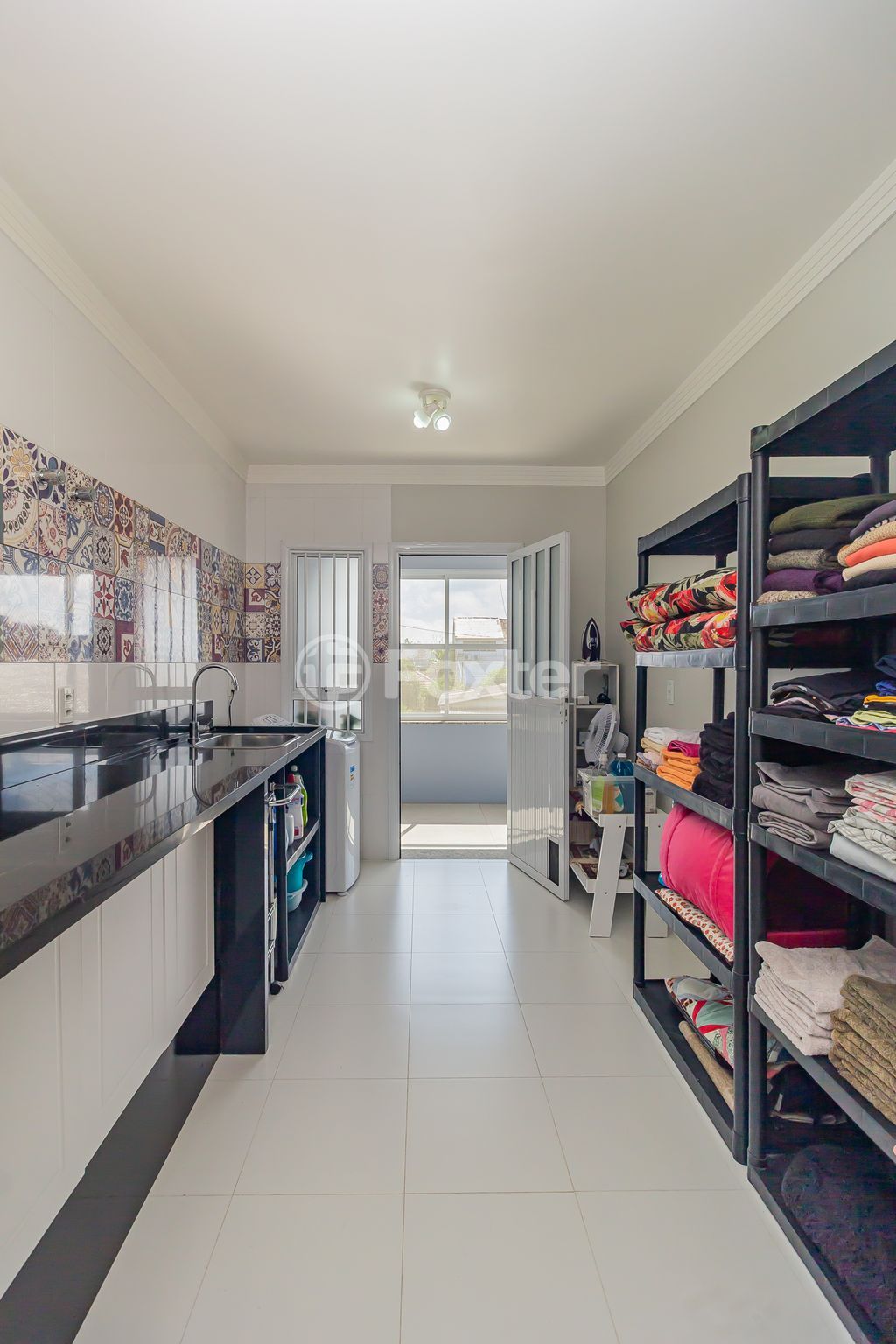 casa sobrado para comprar em Nilton Salgado Pereira, 46 - foto 49