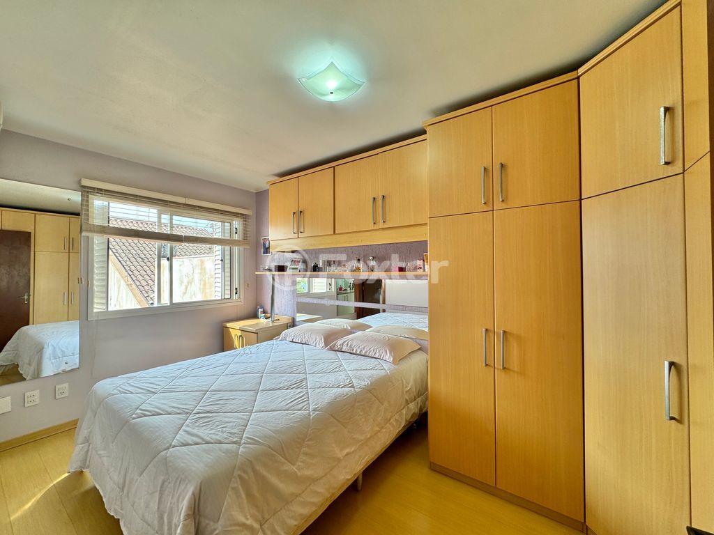 casa sobrado para comprar em Raymundo Luiz Marinho Filho, 299 - foto 14