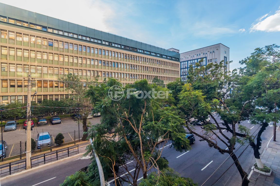 Apartamento para comprar em Sarmento Leite, 288 - foto 13
