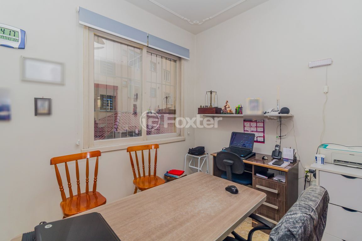 Apartamento para comprar em Sarmento Leite, 288 - foto 18