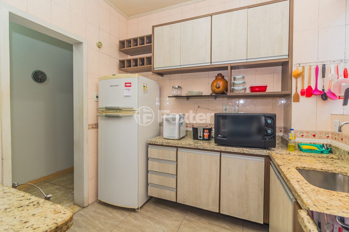 Apartamento para comprar em Sarmento Leite, 288 - foto 32