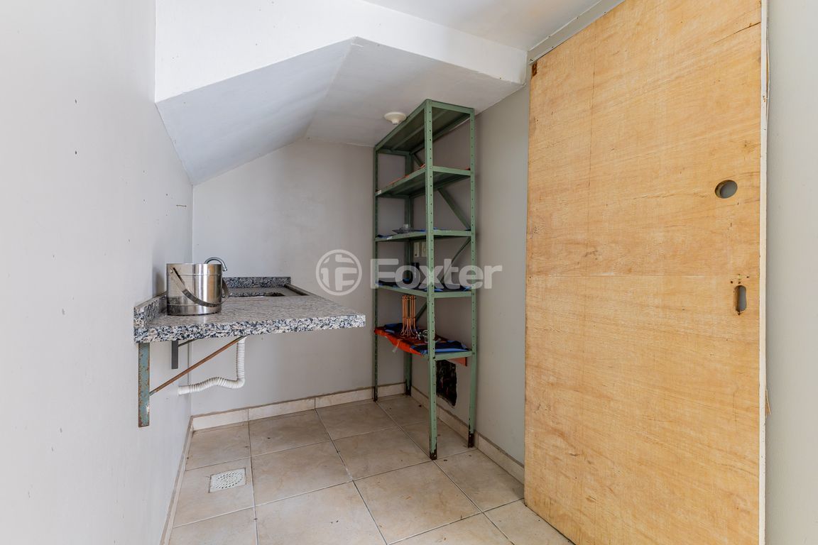 Prédio para comprar em Coronel Aparício Borges, 11 - foto 18