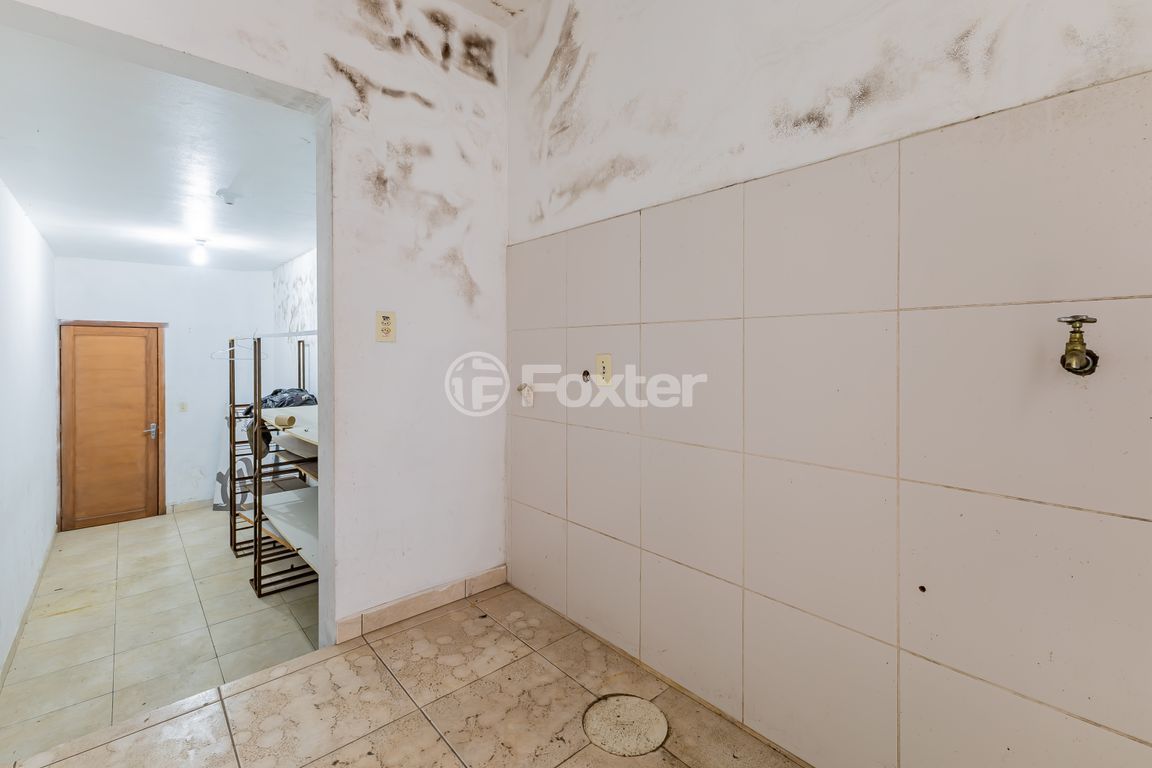 Prédio para comprar em Coronel Aparício Borges, 11 - foto 20