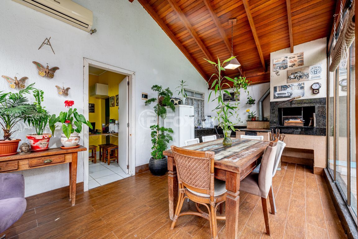 casa sobrado para comprar em Sílvio Silveira Soares, 2385 - foto 17