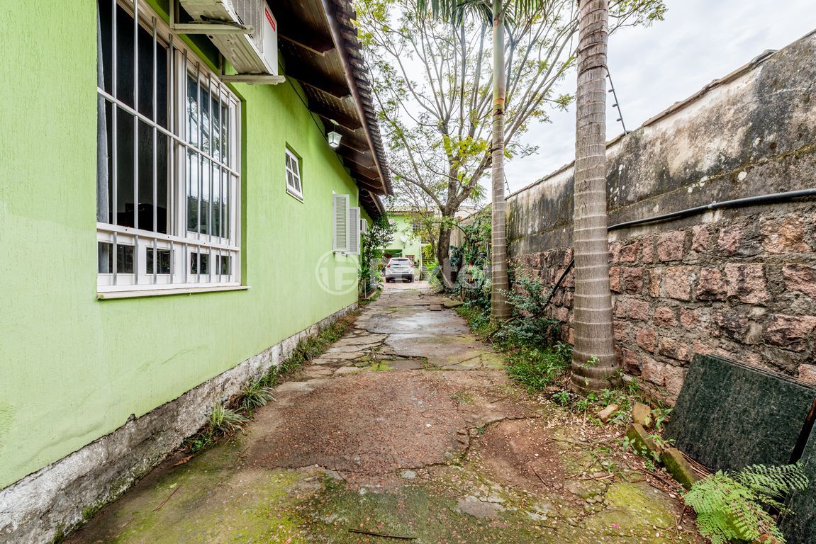 casa sobrado para comprar em Sílvio Silveira Soares, 2385 - foto 29