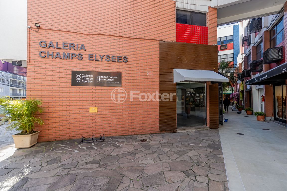 loja ponto comercial para comprar em VINTE E QUATRO DE OUTUBRO, 435 - foto 22