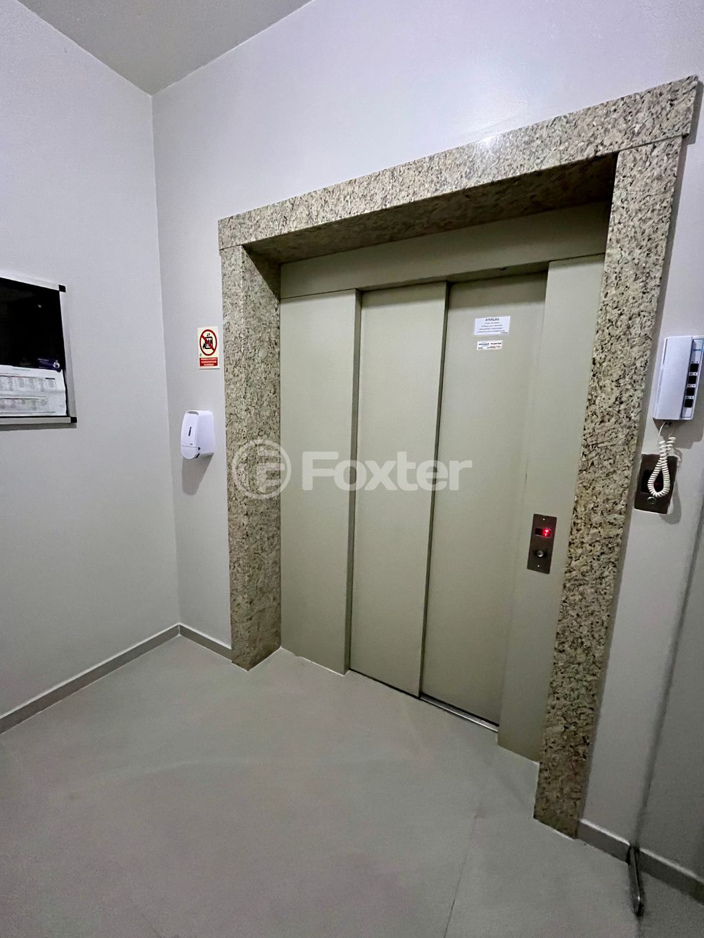 Apartamento para comprar em Portão, 863 - foto 31