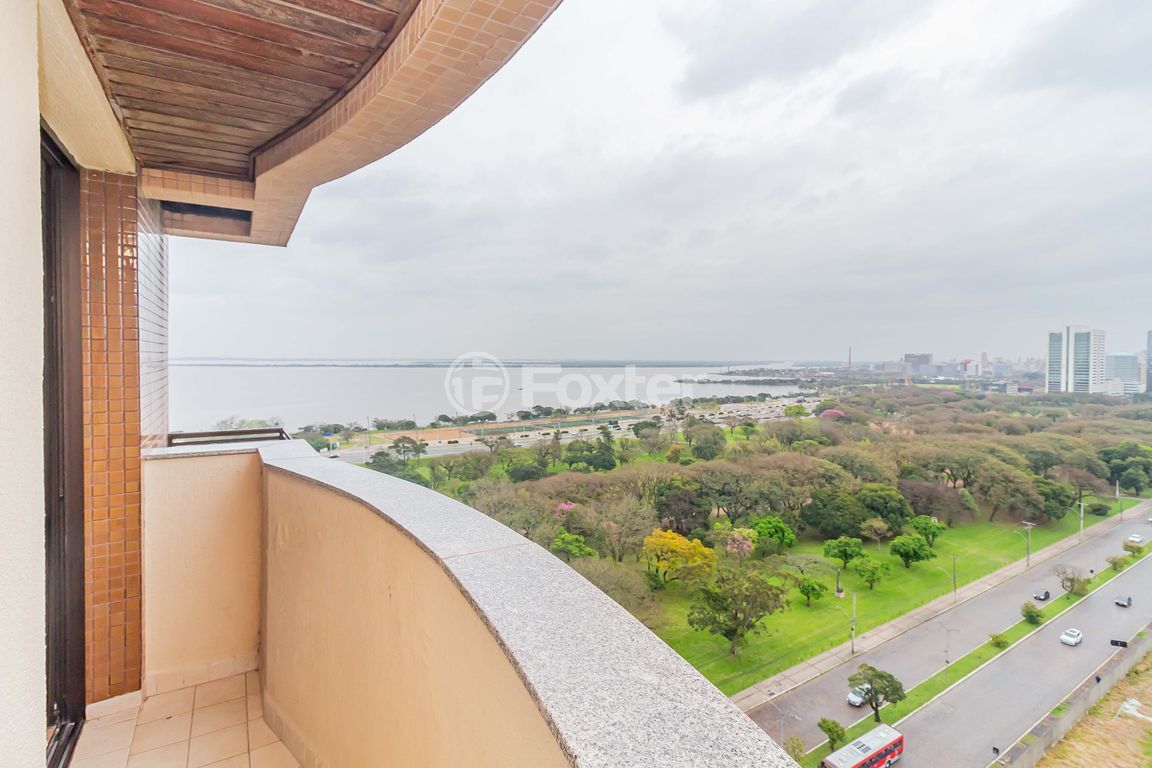 Loft/Flat para comprar em Borges de Medeiros, 3120 - foto 13