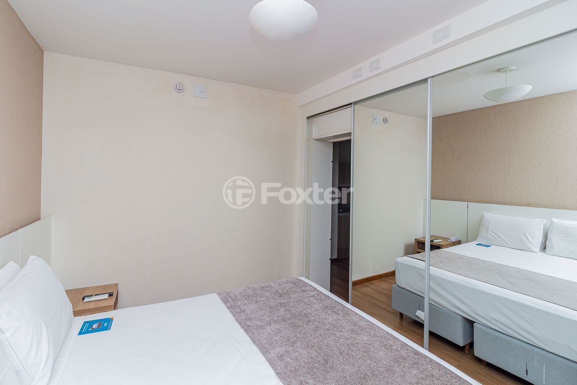 Loft/Flat para comprar em Borges de Medeiros, 3120 - foto 18