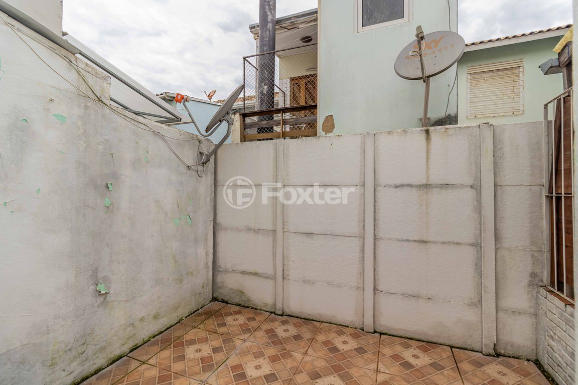 Casa em condominio para comprar em Ney da Gama Ahrends, 179 - foto 29