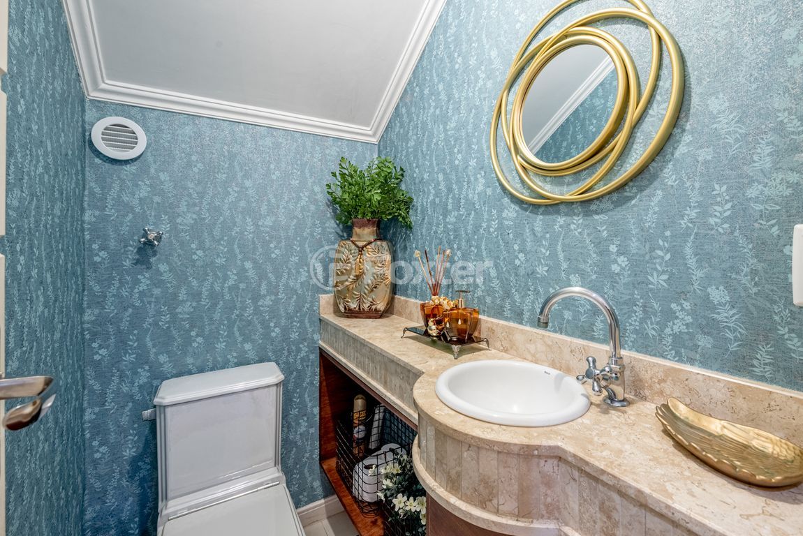 casa sobrado para comprar em Maestro Salvador Campanella, 364 - foto 19
