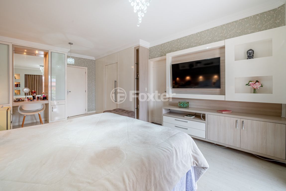 casa sobrado para comprar em Maestro Salvador Campanella, 364 - foto 25