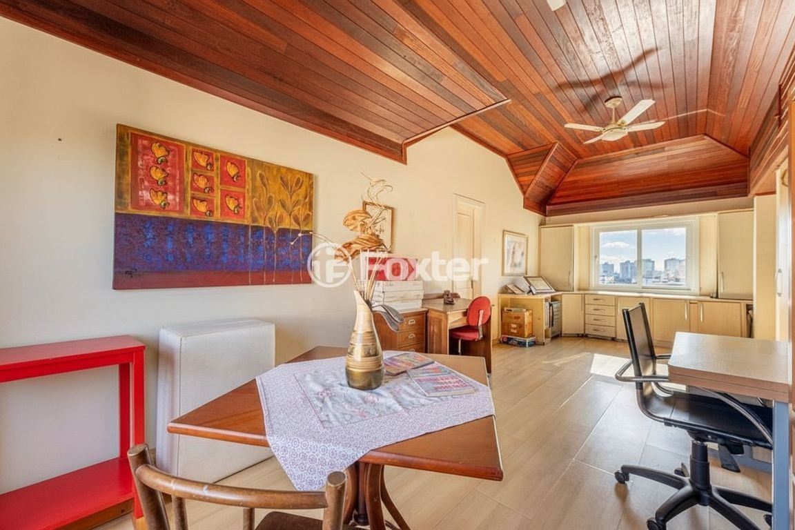 Casa em condominio para comprar em Chácara das Pedras, Porto Alegre - foto 1