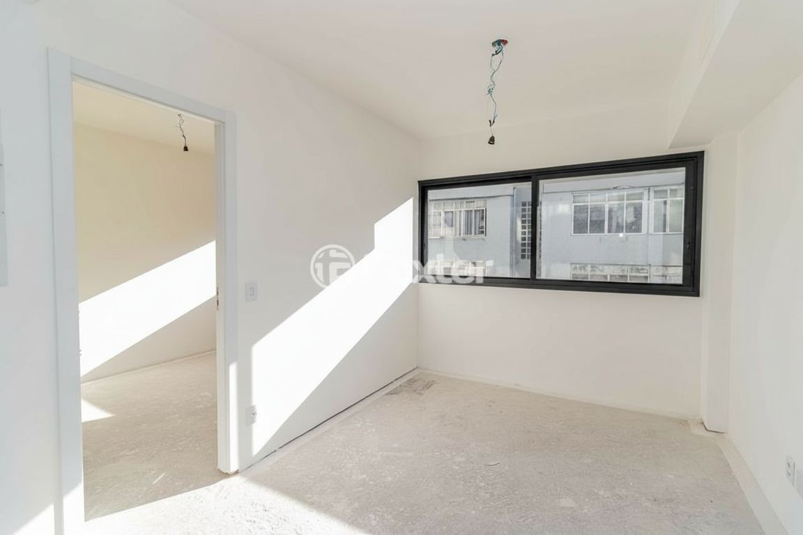 Apartamento para comprar em Rio Branco, Porto Alegre - foto 1