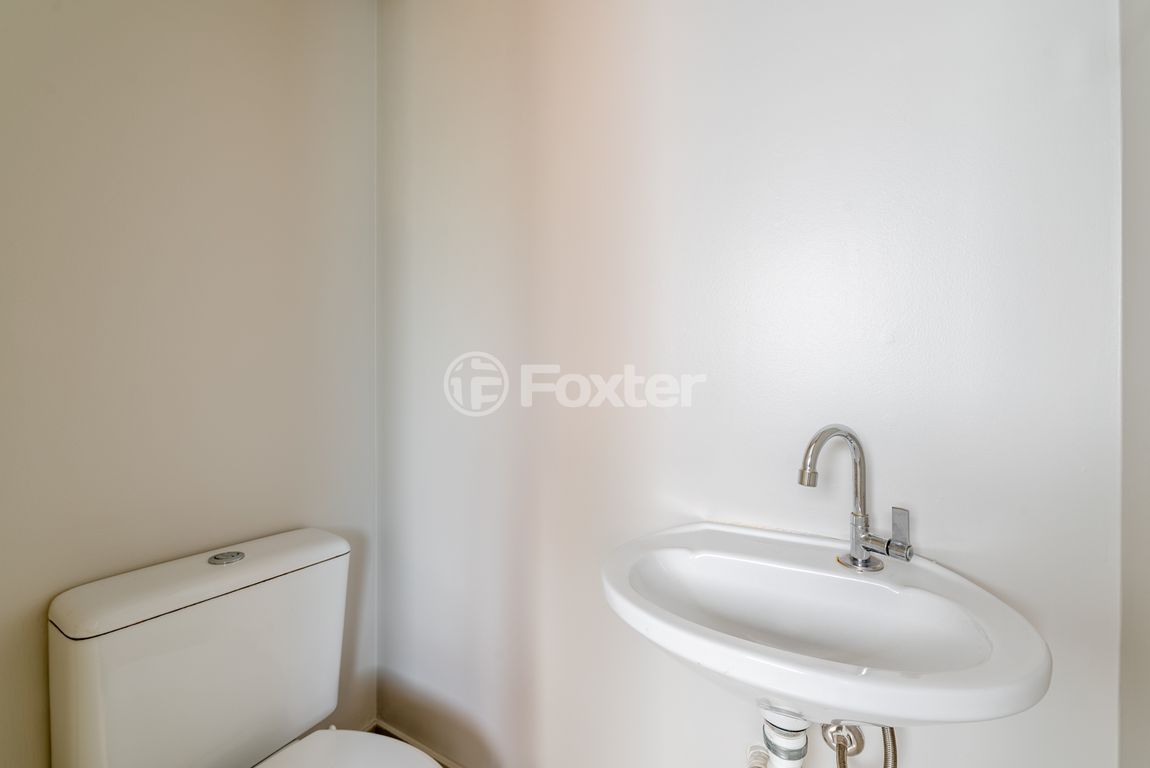 Apartamento para comprar em Carlos Von Koseritz, 584 - foto 31