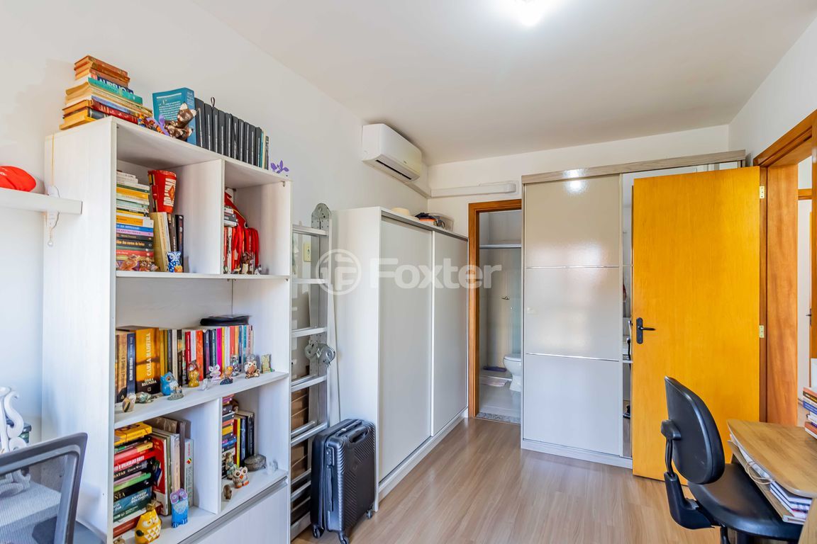 casa sobrado para comprar em das Gaivotas, 132 - foto 8