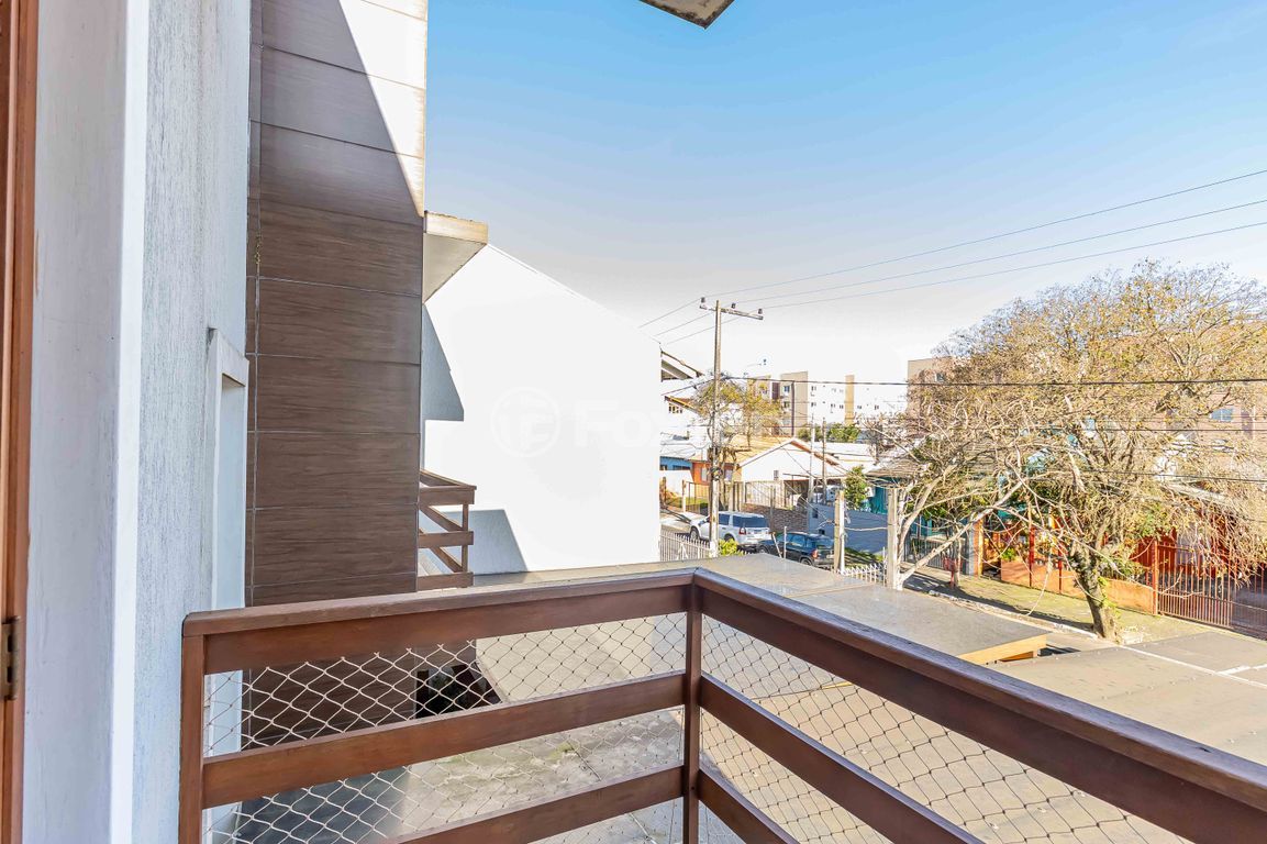 casa sobrado para comprar em das Gaivotas, 132 - foto 14