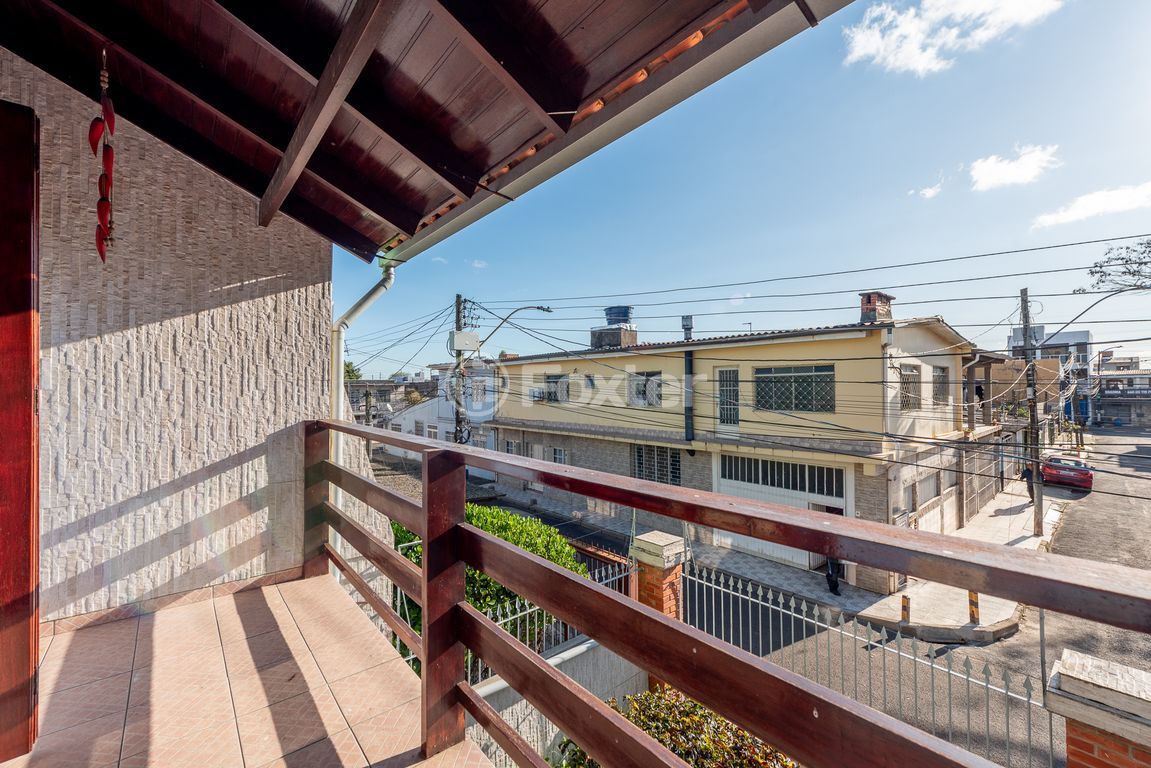 casa sobrado para comprar em Ary Malmann Saldanha, 37 - foto 14