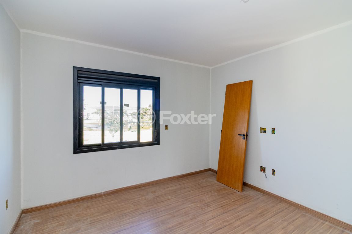 casa sobrado para comprar em Ivo Walter Kern, 240 - foto 12