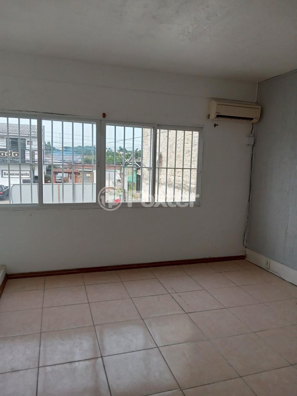 Prédio para comprar em Tiradentes, 201 - foto 12