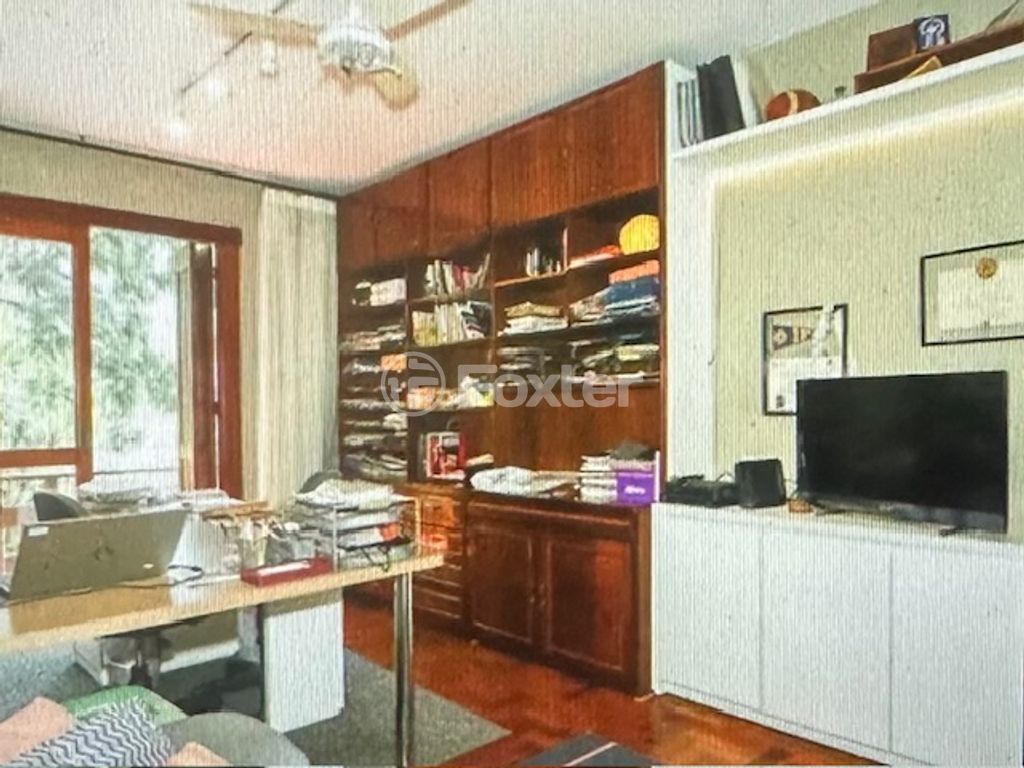 casa sobrado para comprar em Eudoro Berlink, 333 - foto 9
