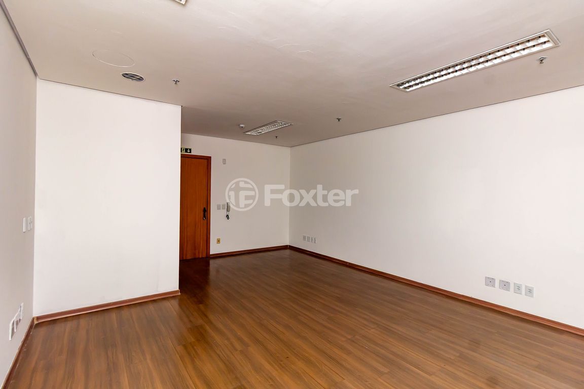 consultorio sala conjunto para comprar em Plínio Brasil Milano, 804 - foto 14