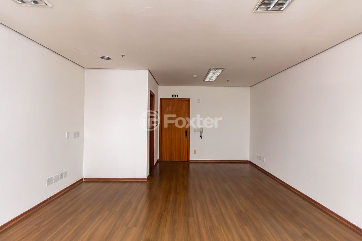 consultorio sala conjunto para comprar em Plínio Brasil Milano, 804 - foto 15