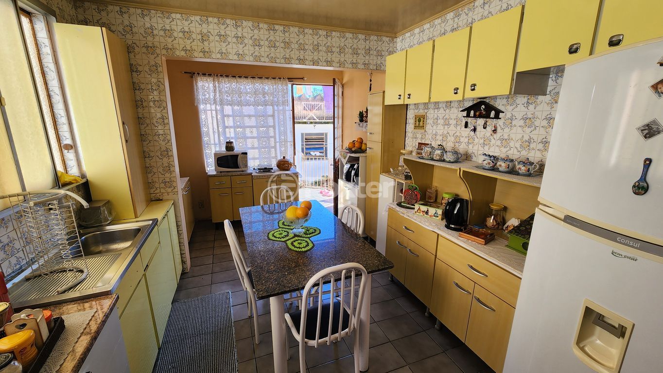 casa sobrado para comprar em Dom Jaime de Barros Câmara, 790 - foto 9