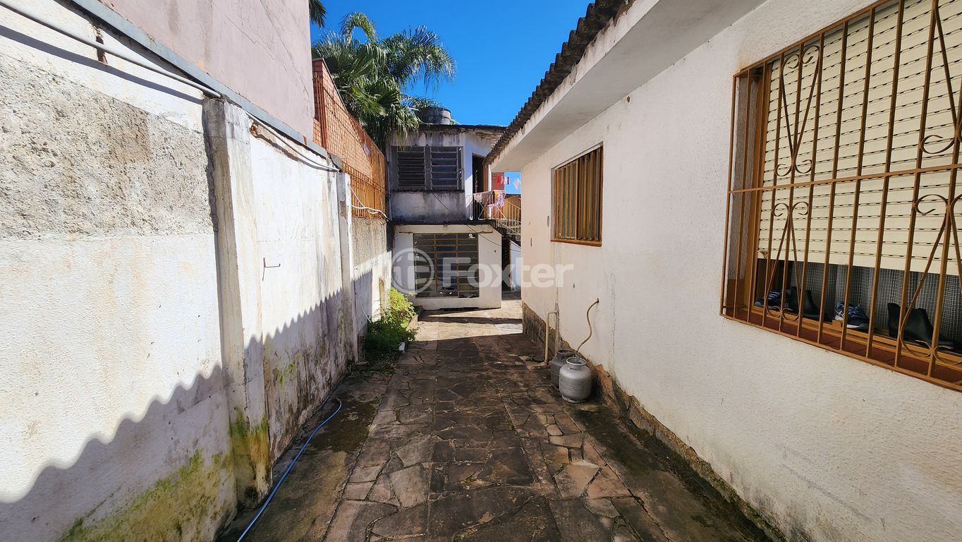casa sobrado para comprar em Dom Jaime de Barros Câmara, 790 - foto 19
