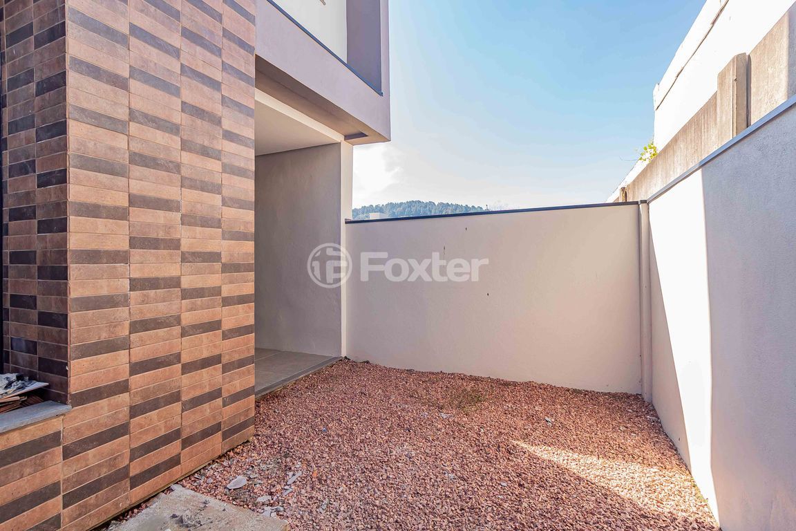 casa sobrado para comprar em Francisco Mattos Terres, 684 - foto 9