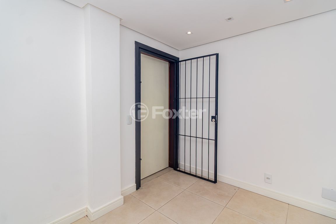 consultorio sala conjunto para comprar em Felipe Camarão, 690 - foto 17