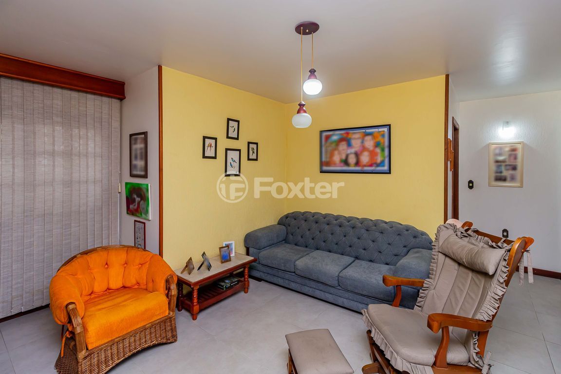 casa sobrado para comprar em Alcides S. Severiano, 130 - foto 4