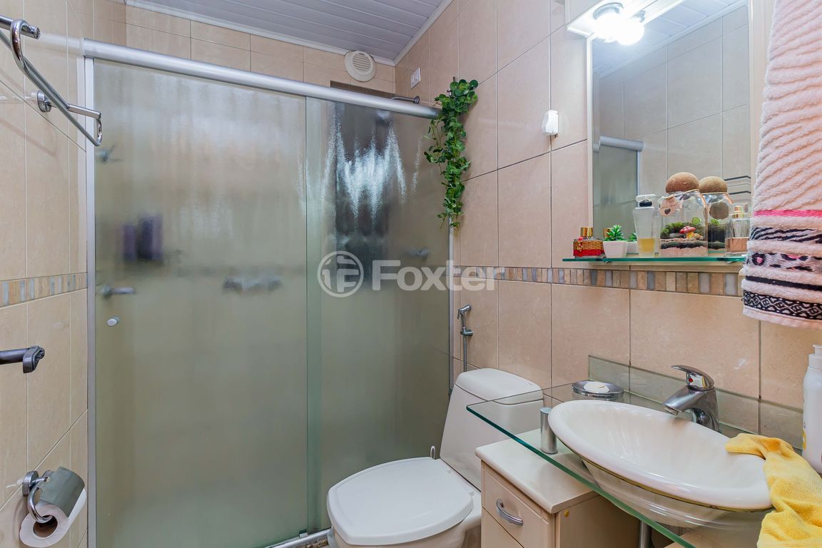 casa sobrado para comprar em Alcides S. Severiano, 130 - foto 14