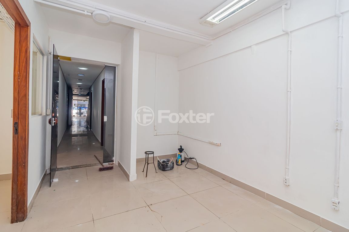 Prédio para comprar em Dona Margarida, 537 - foto 94