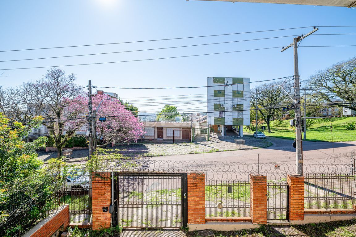 casa sobrado para comprar em Professor Clemente Pinto, 283 - foto 19